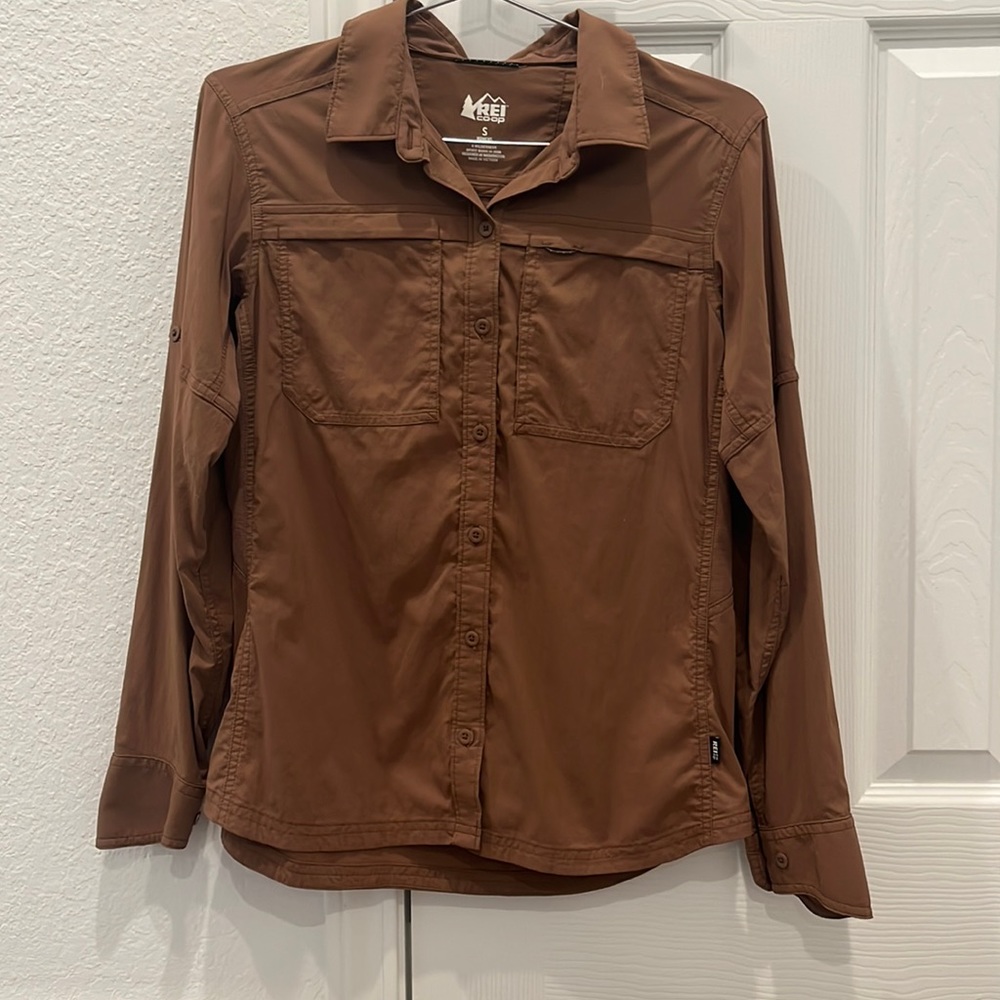 REI Women’s Cut Sahara Shirt